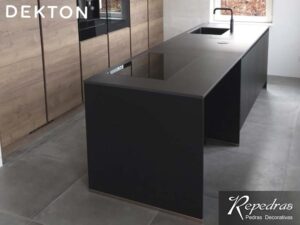 Dekton Damoos